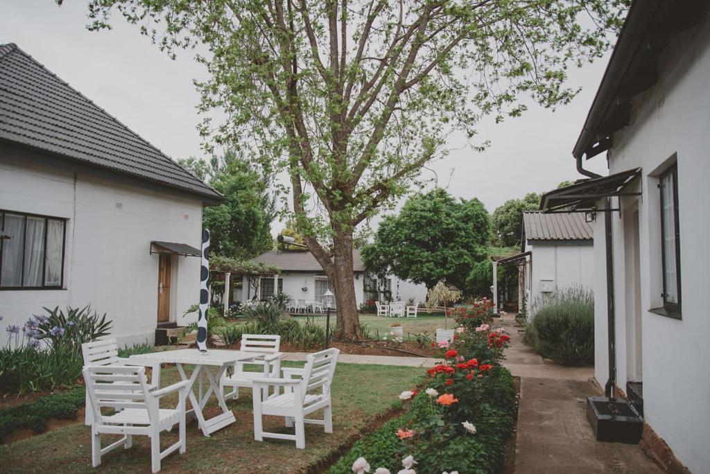 Lydenburg Manor Guest House Exteriör bild